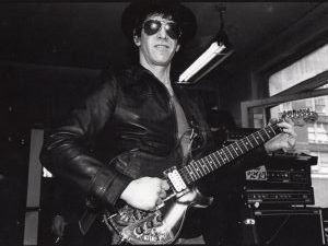 Lou Reed 1977, New York 1.jpg